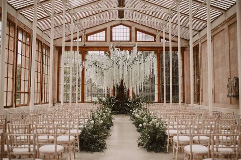 Historical Wedding Venues, Wedding Venues In London, Kew Gardens Wedding, Historical Wedding, Kew Gardens London, Victorian Greenhouses, Outdoor Backdrops, Greenwich Park, London Wedding Venues