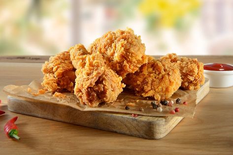 How to make KFC hot wings at home – and you can go even spicier if you like Wing Batter Recipe, Kfc Hot Wings Recipe, Kfc Hot Wings, Hot Chicken Wings Recipe, Sticky Wings Recipe, Hot Wings Recipe, Fried Chicken Coating, Hot Wing Recipe, Kfc Chicken Recipe