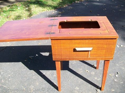 How to update old sewing cabinets Sewing Desk Makeover, Sewing Cabinet Redo, Sewing Cabinet Makeover, Old Sewing Cabinet, Old Sewing Machine Table, Old Sewing Tables, Sewing Table Repurpose, Sewing Machine Table Diy, Vintage Sewing Table