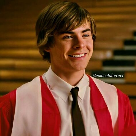 Zac Efron High School Musical 3 Zach Efron, Zac Efron And Vanessa, Monique Coleman, Wildcats High School Musical, High School Musical 2, High School Musical 3, Troy Bolton, My Hubby, Zac Efron