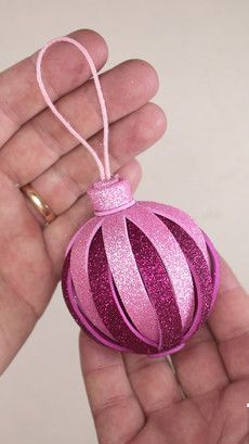 Diy Crafts Easy At Home, Foam Christmas Ornaments, Christmas Orniments, Foam Sheet Crafts, Handmade Christmas Crafts, Cool Paper Crafts, Christmas Paper Crafts, Handmade Christmas Decorations, Holiday Crafts Christmas