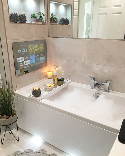 I would love to dive face first into a paddling pool right now but I don’t have one lol !! So I had a lovely cold bubble bath with a bowl… Bathroom Inspo Interior Design, Cherry Wood Floors, Spa Like Bathrooms, Jacuzzi Bath, Paddling Pool, Bathroom Laundry Room, Diy Light Fixtures, Bathroom Inspo, Laundry In Bathroom