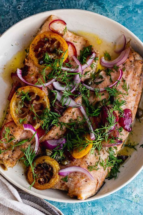 Baked Trout Fillet, Whole Trout Recipes, Trout Fillet Recipes, Baked Trout, Trout Recipe, Trout Recipes, Light Salad, Fish Recipes Healthy, Healthy Fish