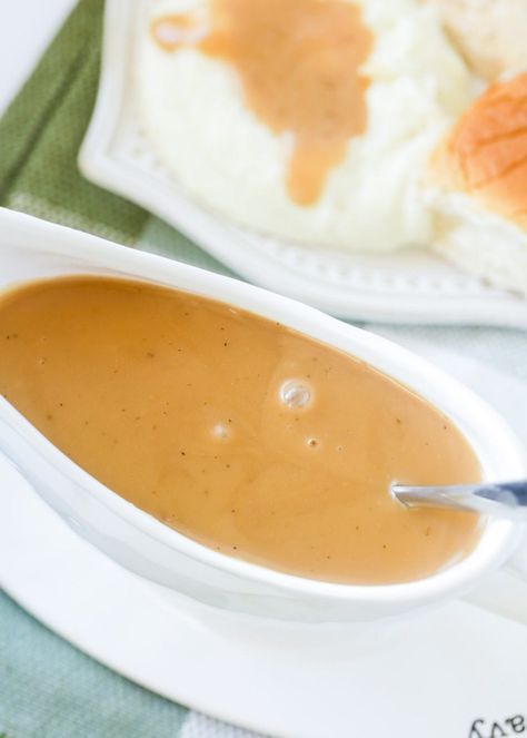 Drippings Gravy, Baking Mischief, Easy Homemade Gravy, Turkey Gravy Recipe Easy, Turkey Gravy From Drippings, Homemade Turkey Gravy, Homemade Gravy Recipe, Gravy For Mashed Potatoes, Easy Gravy Recipe