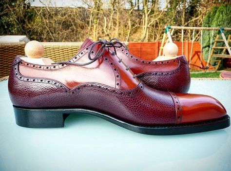 Ascot Shoes, Spectator Shoes, Sneakers And Socks, Gentleman Shoes, Dress Suits For Men, Elevation Design, Blue Suede Shoes, Chic Shoes, Pinstripe Suit