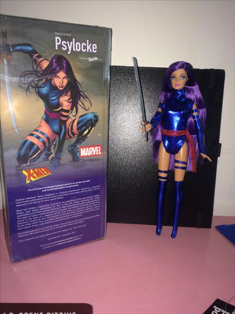 Marvel barbie Psylocke Marvel Barbie, Psylocke Butterfly, Barbie Funko Pop 2023, Betsy Braddock Psylocke, Harry Potter Dolls Mattel, Superhero Dolls, Hasbro Marvel Legends, Barbie Vintage, Disney Dolls