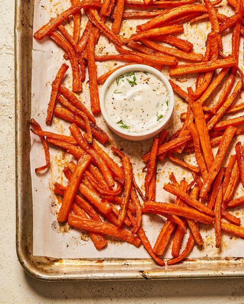 These Extra-Crispy Carrot Fries Are an Easy Way to Eat More Vegetables Carrots Fries, Carrot Fry, Carrot Fries Baked, Eat More Vegetables, Spicy Dip, Carrot Fries, Baked Carrots, Lemon Pepper Seasoning, Fries Recipe