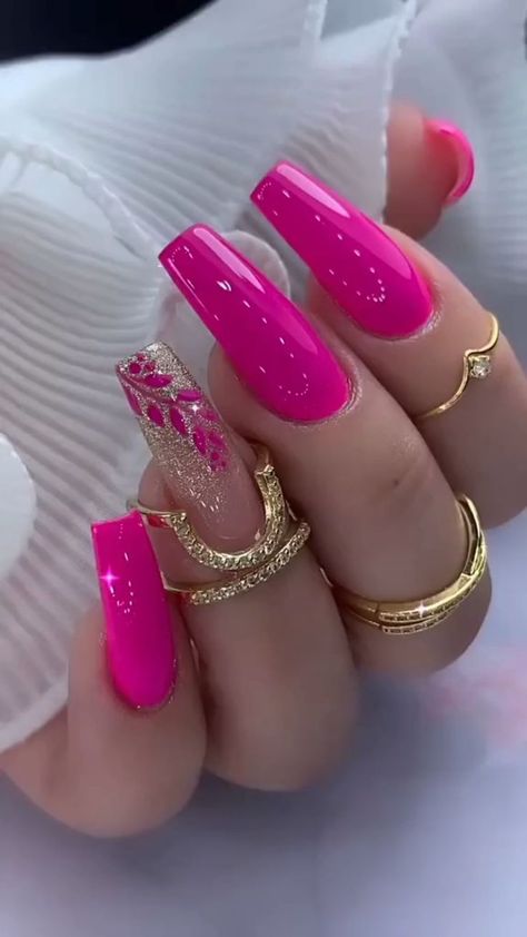 Romantic Nails, Fancy Nails Designs, Nails Polish, Classy Nails, Fancy Nails, Purple Nails, Gorgeous Nails, Cute Acrylic Nails, Nude Nails