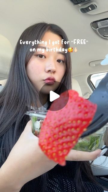 bananahana🍌| food•travel•lifestyle on Instagram: "Who doesn’t love free gifts on their birthday!🥳✨ I wish I had more time to get more stuff for this vid🥹 Next year I will definitely try to get more!💝 (fyi, you need to be signed up for their rewards program on their apps and make sure to input your birthday in advance!) 🎂

#freebies #birthday #birthdaygirl #birthdayfreebies #freegift #whatigotformybirthday" Free Gifts On Your Birthday, Places To Get Free Stuff On Birthday, Stuff To Get For Your Birthday, Birthday Freebies 2024, Free Stuff On Your Birthday, What To Get For Your Birthday, Things To Get For Your Birthday, Things To Do On Your Birthday, Free On Your Birthday