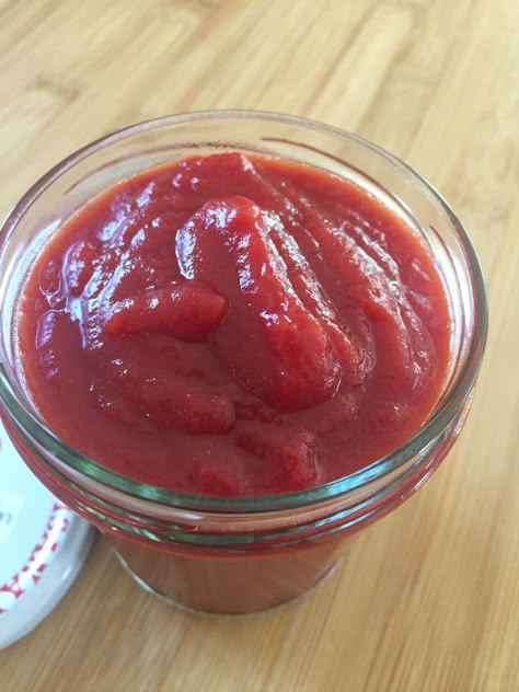 Homemade Ketchup Recipes, Ketchup Sauce, Ketchup Recipe, Homemade Ketchup, Marinade Sauce, Food Sensitivities, Culinary Skills, Lemon Curd, Ketchup