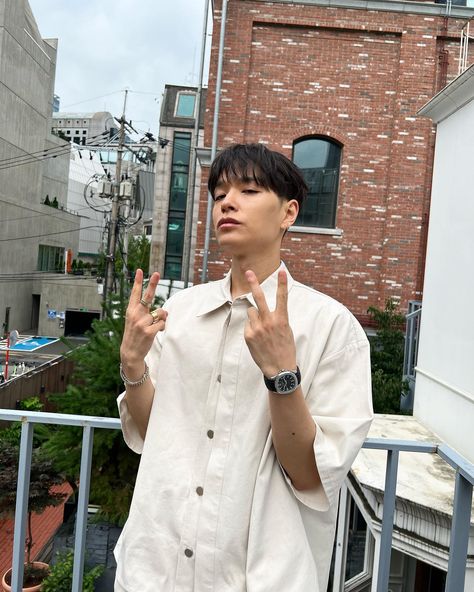 정기석 (@longlivesmdc) • Instagram photos and videos Simon Dominic, Simon D, Kpop Rappers, Handsome Asian Men, Men Photography, Jay Park, Korean Pop, Asian Men, Daniel Wellington