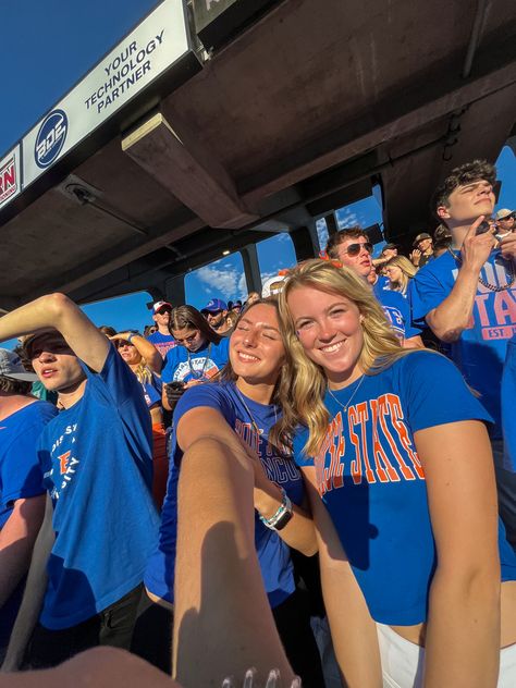 boise state football gamed @sydney.s.hailey Boise State Aesthetic, Boise State University Aesthetic, Boise State Football, Florida College, Boise State University, Philadelphia Phillies Baseball, Pretty Mess, Colleges In Florida, College Football Games