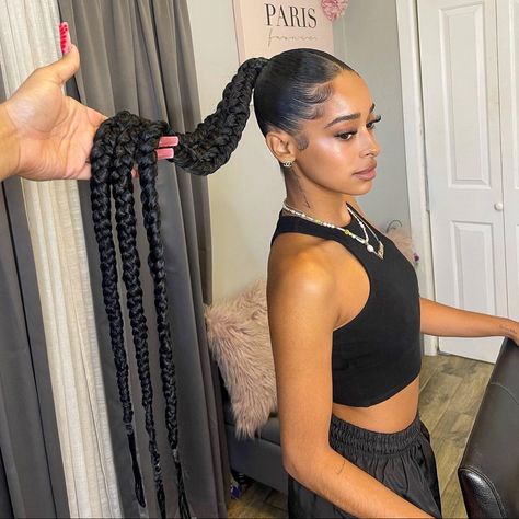 Sleek Ponytail Hairstyles, Big Box Braids Hairstyles, Ig Models, Black Ponytail Hairstyles, Feed In Braids Hairstyles, Cute Box Braids Hairstyles, Quick Braided Hairstyles, Braided Ponytail Hairstyles, Hair Magazine