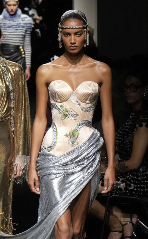 Jean Paul Gaultier Dress, Jean Paul Gaultier Haute Couture, Corset Outfit, Couture Week, Couture Gowns, Fantasy Clothing, Paul Gaultier, The Dragon, Jean Paul