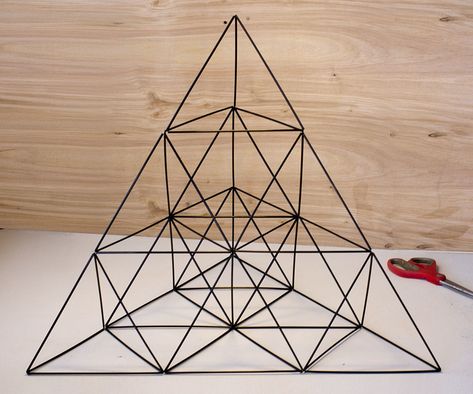 Giant Straw Tetrahedron Cluster Toothpick Sculpture, Straw Sculpture, Flower Wall Hanging Decor, Room Hanging Decor, Diy Paper Wall Hanging, Straw Art, Wall Hanging Ideas, Straw Crafts, Flower Wall Hanging