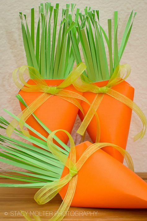 Treat Boxes Diy, Paper Carrots, Easter Carrots, Easter Basket Diy, Treat Box, Easter Candy, Diy Easter, Easter Celebration, Easter Treats