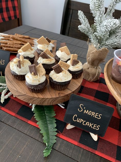 Camping Theme Dessert Table, Outdoor Theme Cupcakes, Winter Woodland Dessert Table, Lumberjack Dessert Table, Cupcake Forest Theme, Forest Theme Dessert Table, Woodland Treats Dessert Tables, Woodland Baby Shower Theme Dessert Table, Woodland Theme Food Ideas Dessert Tables