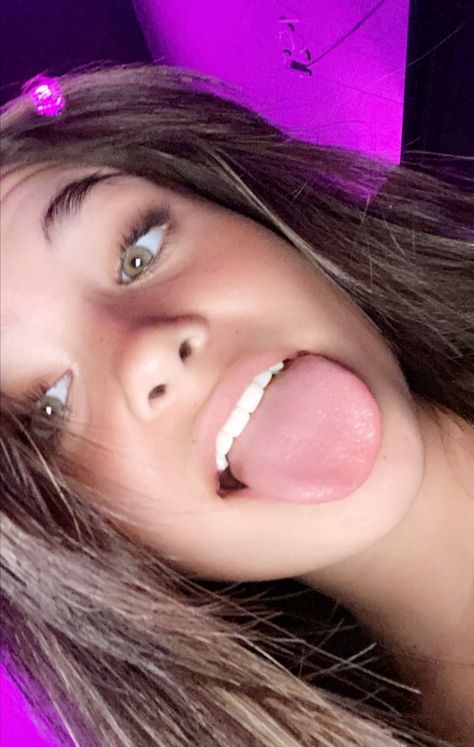 Anime Tounge Out Face, Matt Skiba, Pole Dancing Videos, Beautiful Teeth, Perfect Teeth, Nessa Barrett, Beautiful Lips, Pretty Selfies, Friend Pictures