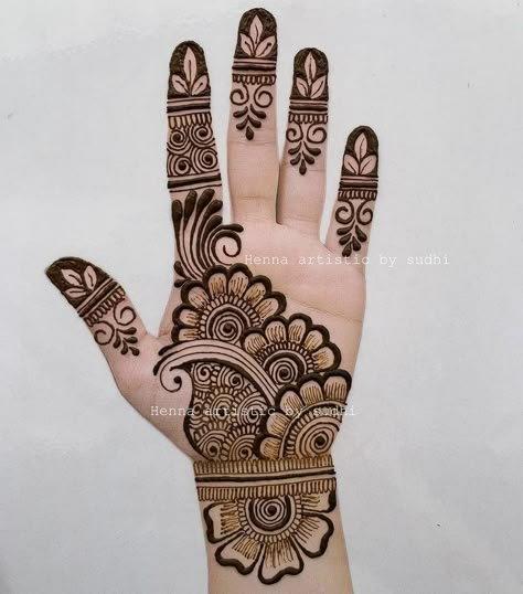 Modern Mehndi Designs For Kids, Half Hand Arabic Mehndi Design, Simple Mehendi Design For Beginners, Mehndi Designs Kids Hands, Simple Mehandi Design For Kids Full Hand, Arbic Mendhi Design Simple Easy, Simple And Easy Mehndi Designs For Kids, Easy Mhndi Dsgns Front Hand, Mehandi Designs Simple For Kids