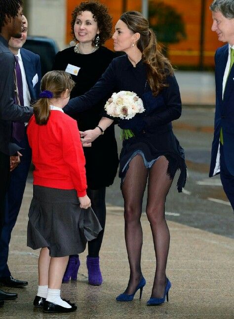 Kate Middleton Bum, Ducesa Kate, Vévodkyně Kate, Kate Middleton Legs, Kate And William, Kate Middleton Pictures, Essentials Aesthetic, Movie Studios, Middleton Style