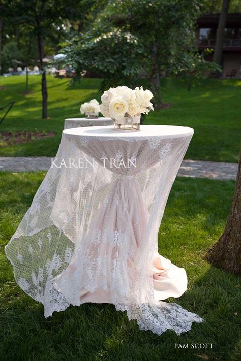 Love these lace cocktail tables by Karen Tran. Cocktail Table Decor, Karen Tran, Cocktail Hour Wedding, Night Wedding, Wedding Tables, Wedding Linens, Deco Floral, Park Wedding, Wedding Cocktails