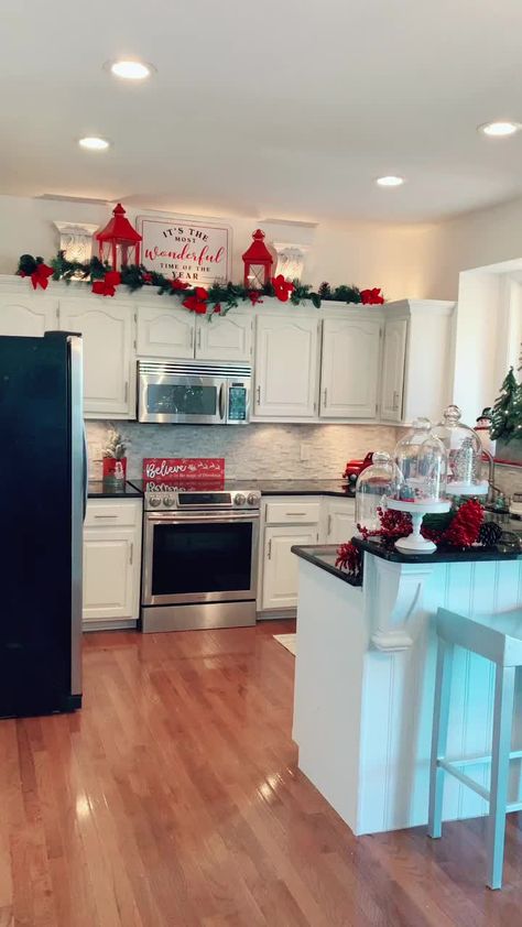 Kitchen Decor For Christmas, Top Of Kitchen Cabinet Decor Christmas, Top Of Fridge Decor Ideas, Diy Christmas Kitchen Decor, Top Of Fridge Decor, Over The Cabinet Kitchen Decor, Top Of Kitchen Cabinets, Christmas Decorations Apartment, Christmas Tree Decorating Themes