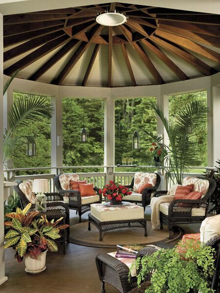 Lovely Outdoor Rotunda~ Circular Porch, Drink Ledge, Southern Living Rooms, Round Porch, Design Per Patio, Ceiling Color, Balkon Decor, Hanging Candle, Casa Exterior