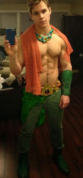 Michael Hamm as Aquaman  #MichaelHamm #AquamanCosplay #Aquaman #Cosplay Aqua Man Costume, Aquaman Cosplay, Aqua Man, Guy Selfies, Hot Hero, Male Cosplay, Aquaman, Best Cosplay, Mens Costumes