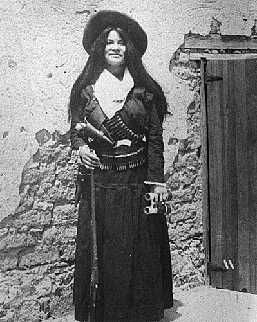 Woman of the Revolution -  Mexican soldadera Mexican Revolution, Mexico History, Mexican Heritage, The Lone Ranger, Mexican Women, Historic Photos, Visit Mexico, Mexican Girl, Mexican Culture