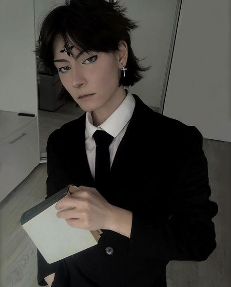 Chrollo Hxh Cosplay, Chrollo Cosplay Female, Chrollo Lucifer Cosplay, Chrollo Cosplay, Hxh Cosplay, Hunter X Hunter Cosplay, Lucifer Cosplay, Aesthetic Cosplay, Hunter Costume