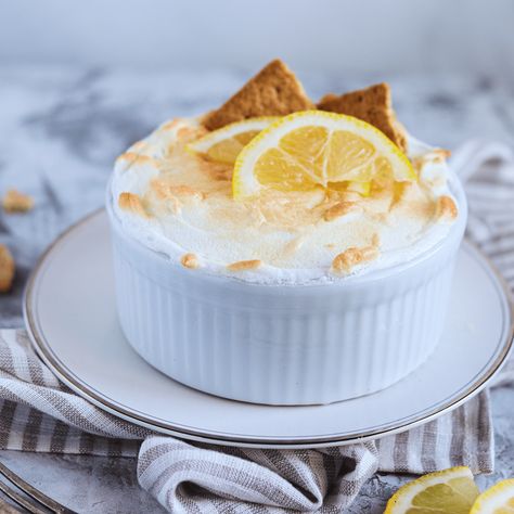 Air Fryer Lemon Meringue Pie - Fork To Spoon Pie In Air Fryer, Lemon Merengue Pie, Lemon Merengue, Lemon Filling, Lemon Meringue Pie, Meringue Pie, Lemon Pie, Cookie Crumbs, Lemon Meringue