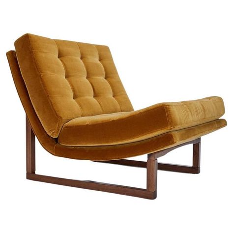 Check out this item from 1stdibs! Griffin Chair by Lawson-Fenning: https://www.1stdibs.com/id-f_35317432 Mcm Chairs Living Room, 60s Lounge, Armless Lounge Chair, Swan Chair, House Dressing, Lawson Fenning, White Washed Oak, Games Design, Contemporary Crafts