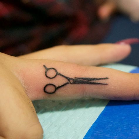 Hair Dresser Tattoos Scissors, Grooming Shears Tattoo, Shear Tattoos, Scissor Tattoos, Tattoo Scissors, Scissor Tattoo, Shears Tattoo, Hairdresser Tattoos, Finger Meaning