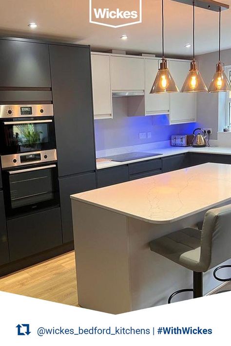 Wickes Kitchen, Dove Grey Kitchen, Wickes Kitchens, Flatpack Kitchen, Affordable Kitchen, Two Tone Kitchen, Kitchen Interiors, Amazing Kitchen, Grey Kitchen