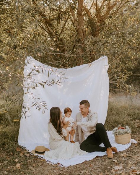 Mothers Day Photoshoot, Mommy And Me Poses, Mommy Son Pictures, Linen Backdrop, Mommy And Me Photo Shoot, First Day Of Fall, Motherhood Photography, Mommy And Son, Foto Baby