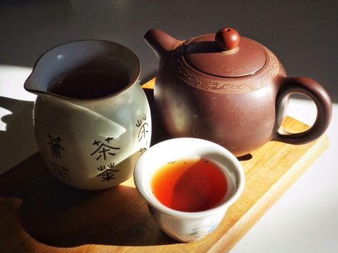 Oolong Tea • Da Hong Pao Best Tea Brands, Hong Pao, Hong Bao, Tea Culture, Tea Brands, Oolong Tea, Chinese Tea, Best Tea, Japanese Tea