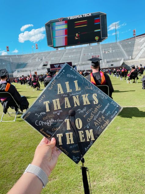 New Girl Graduation Cap, Graduation Cap Ideas High School, Graduation Cap Decoration Teacher, Student Teacher Graduation, Rhinestone Graduation Cap, High School Graduation Cap Designs, Teacher Graduation Cap, Bestie Ideas, Funny Graduation Caps