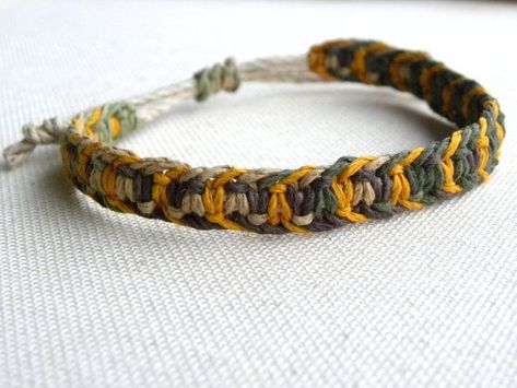 27+ Cool Designs for Hemp Bracelets | Guide Patterns Diy Knot Bracelet, Hemp Bracelet Diy, Hemp Bracelet Patterns, Mens Bracelet Diy, Jeep Xj Mods, Hemp Macrame, Jewelry For Him, Boys Bracelets, Macrame Bracelet Diy