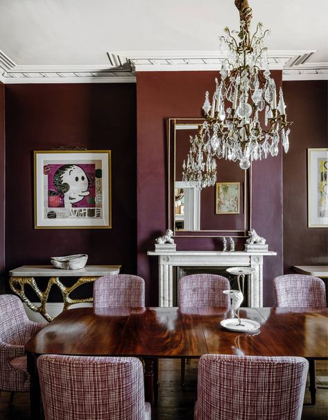 Art Deco Dining Room Interior Design, Trading Room Design, Modern Victorian Interior Design, Antique Dining Room Chairs, Modern Victorian Interiors, Purple Dining Room, Trading Room, Wall Color Schemes, Art Deco Dining Room