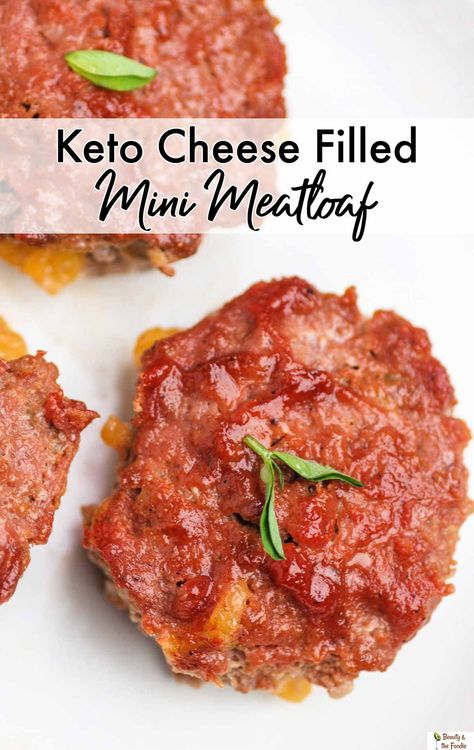 Grain Free Cheese Filled Mini Meatloaf Mini Meatloaf Recipes, Mini Meatloaf, Mini Meatloafs, Best Keto Meals, Spiced Drinks, Keto Cheese, Vegetarian Lunch, Low Carb Dinner Recipes, Health Dinner Recipes