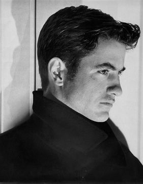 Dermot Mulroney~Loved The Wedding Date Catherine Keener, Dermot Mulroney, Rta Kitchen Cabinets, The Wedding Date, Wedding Date, Famous Faces, Good Looking Men, Male Beauty, Celebrities Male