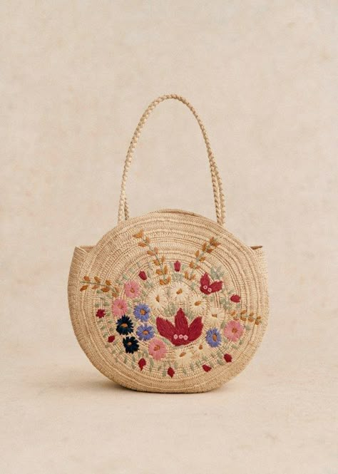 June Basket - Raphia embroidery bouquet multi - Raffia - Sézane Laptop Case Stickers, Potli Bags, Woven Raffia, Basket Design, Raffia Bag, Embroidered Bag, Basket Bag, Best Bags, Bag Style