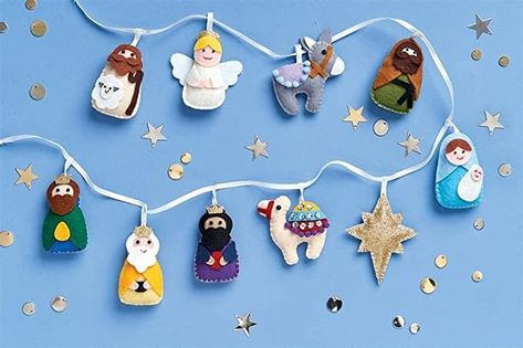 Nativity Garland, Diy Christmas Garland Ideas, Diy Christmas Garlands, Cute Garland, Felt Nativity, Christmas Garland Ideas, Diy Christmas Trees, Handmade Garland, Christmas Cards Diy