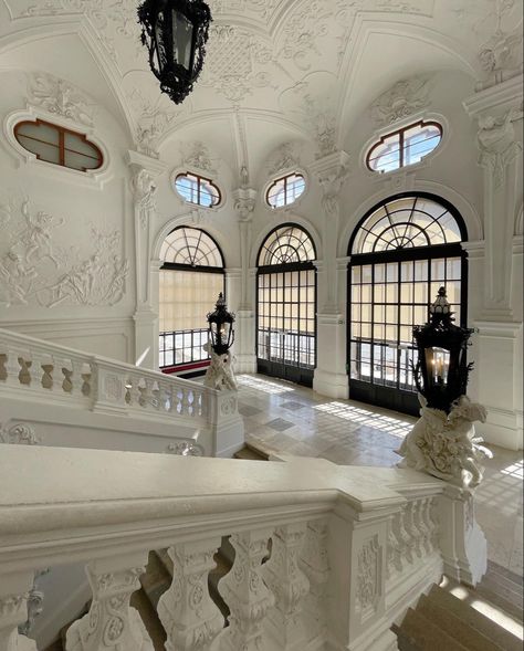 Neoclassical Staircase, French Castle Interior, Beach House Mansion, Sean Brown, Old Money House, Building Aesthetic, White Victorian, Diy House Renovations, Dream House Rooms