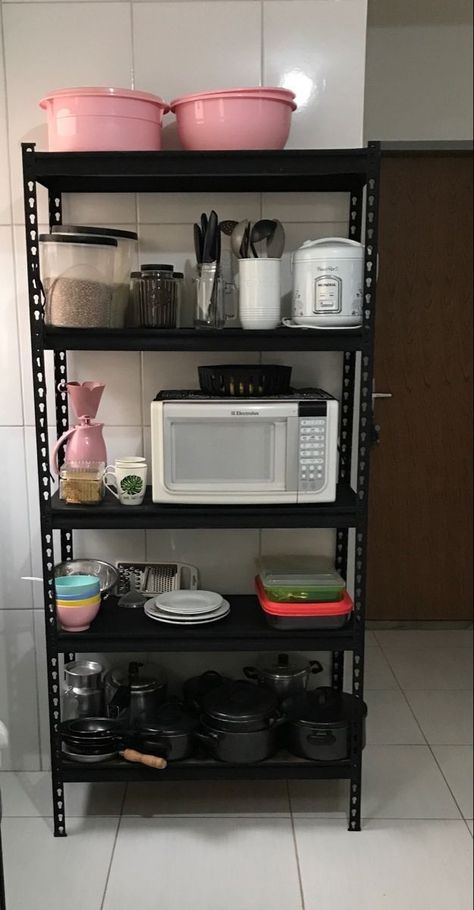 Ladder Shelf Decor, Apartment Organization Diy, Apartment Design Inspiration, Small Apartment Kitchen Decor, Small Studio Apartment Decorating, Kitchen Shelving, Small Apartment Kitchen, Kitchen Decor Apartment, Table Decor Living Room