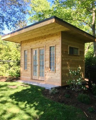 Tiny Home Backyard Guest Houses, Guest House Shed, Bunkie Ideas, Shed Guest House, Backyard Guest Houses, Mobile Home Exteriors, Backyard Layout, Mountain Cabins, Cabin Inspiration