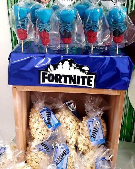 Fornite Snack Ideas, Fortnite Birthday Treats, Fortnite Snacks Ideas, Fortnite Party Snacks, Fortnite Snacks, Fortnight Birthday, Fortnight Party, Fortnite Party Ideas, Fortnite Birthday Party Ideas