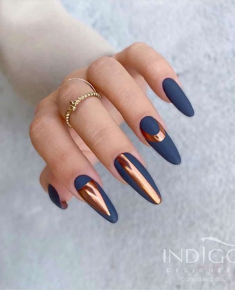 Looking for navy blue nails inspiration? Check out this list of 19  stunning navy nails and dark blue nails with design ideas. There's navy nails with gold, with glitter, with silver, matte, shiny, short, and long, French tip, almond, coffin, acrylic, and more! These gorgeous dark blue nails are perfect for fall, winter, and spring 2022 and 2023! Blue And Bronze Nails, Constellation Nail Art, Navy Blue Nail Polish, Dark Blue Nail Polish, Fingernails Painted, Bronze Nails, Blue And Bronze, Dark Blue Nails, Navy Nails