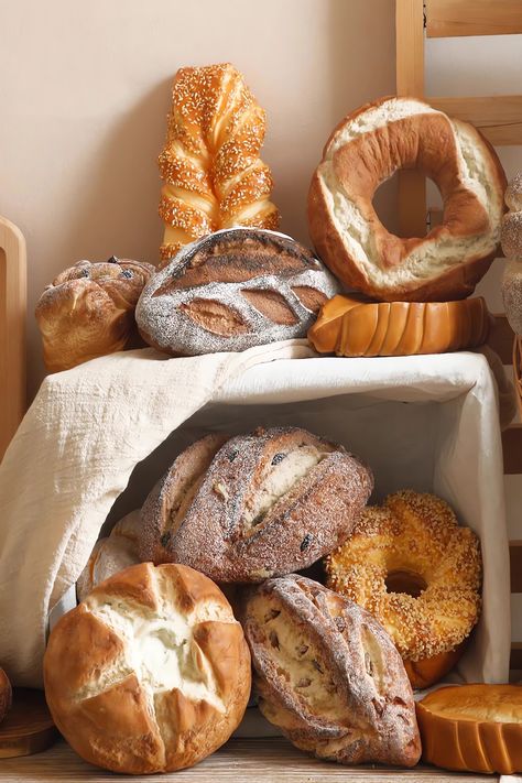 Fake Breads, Bread Basket Display, Faux Bread, Fake Bread, Display Photography, Bread Display, Sandwich Loaf, Bread Kitchen, Faux Food