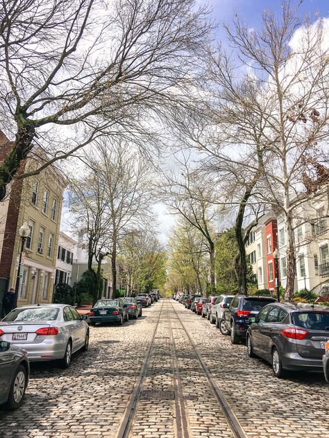 Washington Dc Monuments, Washington Dc City, Dc Monuments, Downtown Photography, Happy Images, Charlottesville Virginia, Washington Street, House Landscape, Urban Sketching